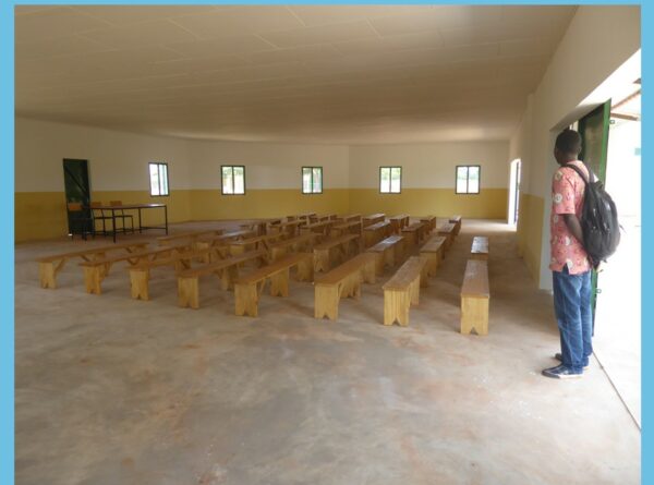 Construcción Liceo Kyabée