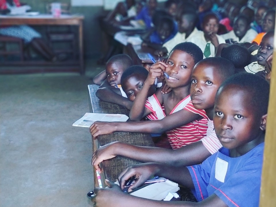Becas para niños de la calle en Lukka, Uganda